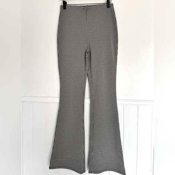 H&M Houndsooth flare pants. Size small. NWT - Picture 1 of 6